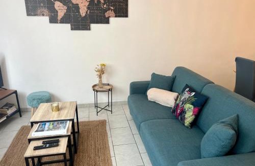 Chalons-en-Champagne Apartment | Appartement au calme - Proche centre ville