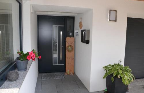 Oetz Apartment | Appartement Alpenglühn