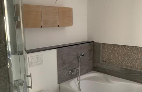 Bastogne Apartment | Appartement au centre d'une ville historique.