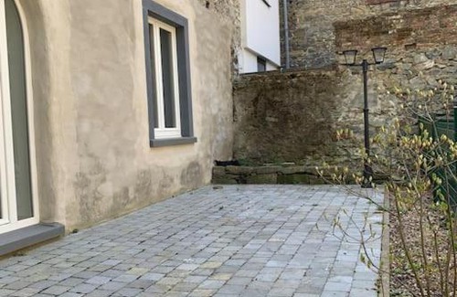 Bastogne Apartment | Appartement au centre d'une ville historique.