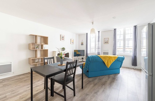 Centre Ville Apartment | Appartement au coeur de Pau moderne et cosy, parfait pour une escapade unique !