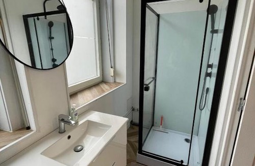 Bourbourg Apartment | Appartement au rez de chaussez