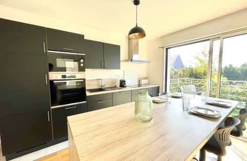 Carantec Apartment | Appartement avec balcon au centre de Carantec