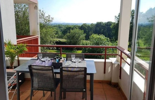 Arcangues Apartment | Appartement Avec Piscine sur le Golf D'arcangues