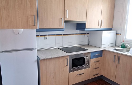 Vera Beach Apartment | Appartement Avec Piscine Residence Naturiste WI FI, Beau Jardin