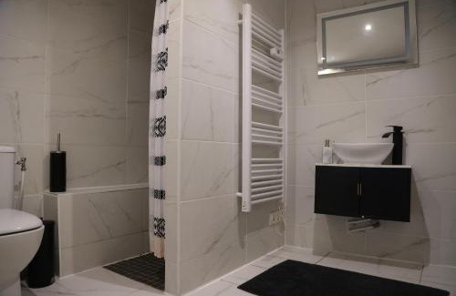 Montlhery House | Appartement avec une chambre
