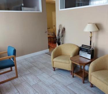 Longueuil Apartment | Appartement Cartier