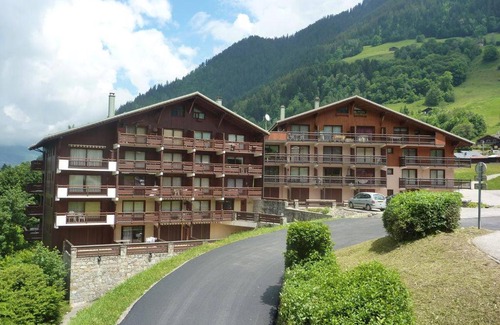 Areches Apartment | Appartement centre village, 4 personnes, 2 chambres - OPII15