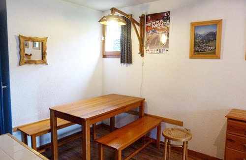 Areches Apartment | Appartement centre village, 6 personnes, 1 chambre, 1 coin montagne - VLI44