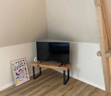 Brive-la-Gaillarde Apartment | Appartement chaleureux - Clim réversible - Meublé A-Z