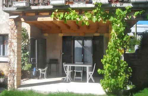 Selonnet Apartment | Appartement charmant à Selonnet avec piscine partagée et vue
