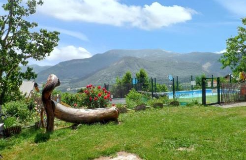 Selonnet Apartment | Appartement charmant à Selonnet avec piscine partagée et vue
