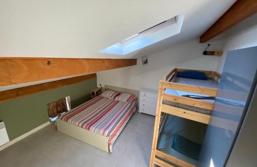 Malemort-du-Comtat Apartment | Appartement climatisé au pied du Mont Ventoux