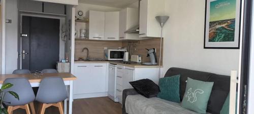 Quiberon Apartment | appartement cocon à Quiberon dans résidence calme, plages et centre ville à pied ou à vélo pour 2 à 4 personnes