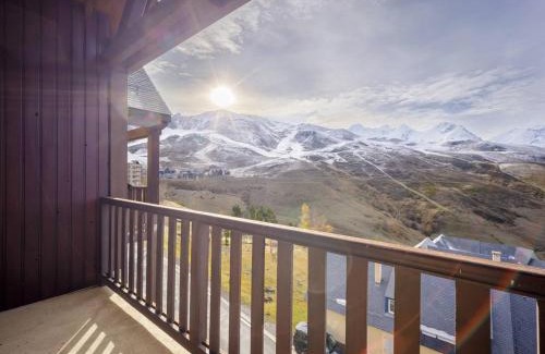 Peyragudes Apartment | Appartement Confort 10 Pers. à Peyragudes - 3 Ch, Balcon Sud, Près des Pistes - FR-1-695-1
