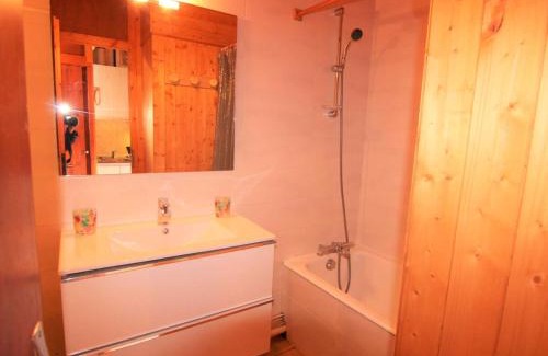 Les Saisies Apartment | Appartement cosy 2 pièces aux Saisies pour 5 personnes, balcon et kitchenette équipée - FR-1-594-305