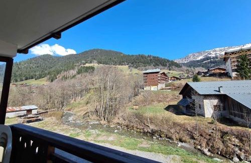 Areches Apartment | Appartement cosy, 4 personnes, 2 chambres - MER04