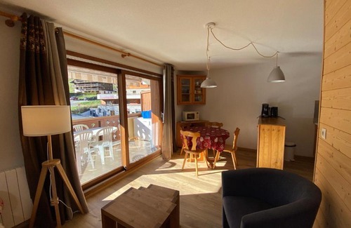 Areches Apartment | Appartement cosy, 6 personnes, 2 chambres - MER11