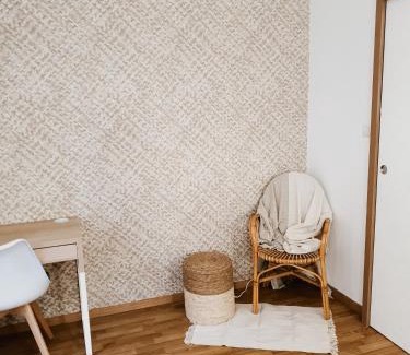 Faubourg Sud Apartment | Appartement cosy entier, parking gratuit dans la rue