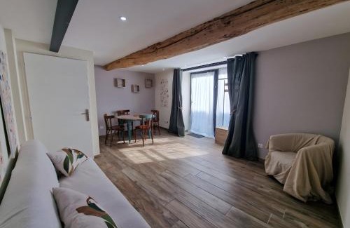 Montolieu Apartment | Appartement cosy
