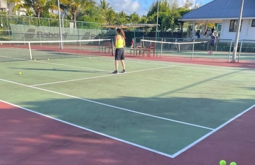 Roches Noires Apartment | Appartement Cosy Près de la Plage Dans la Résidence Resort Renomée D'azuri