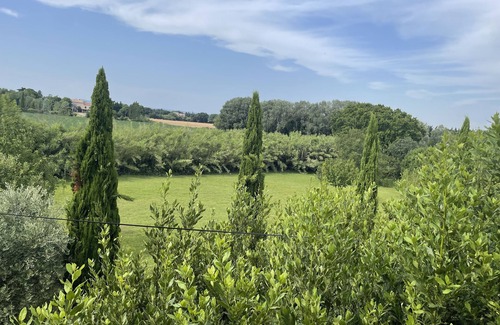 Caderousse Apartment | Appartement Dans un Grand mas au Calme 10 Minutes D'orange et de L'autoroute A7