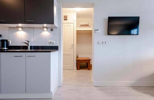 Municipality of Zandvoort Apartment | Appartement De Kokkel & Free Parking