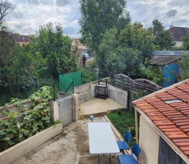 Montlucon Apartment | Appartement duplex F2 tout confort proche centre ville avec parking gratuit