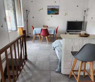 Montlucon Apartment | Appartement duplex F2 tout confort proche centre ville avec parking gratuit