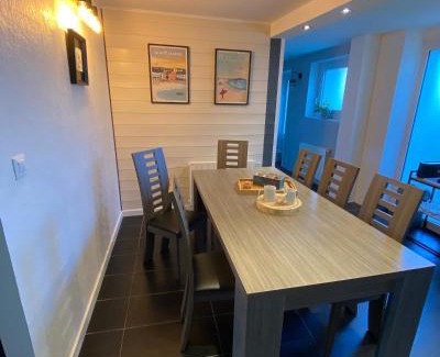 Pont-l'Abbe Apartment | Appartement en entrée de ville avec balneo