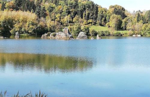 Aydat Apartment | Appartement en RC au bord du lac