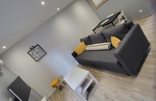 Centre Deux Apartment | Appartement entièrement rénové à neuf 101