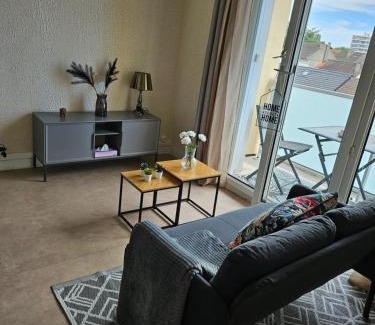 Quartier Centre Ville Apartment | Appartement F3 - Calme, meublé et chaleureux