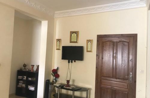 Gueznaia Apartment | Appartement Familial pres la nouvelle gare routière & Grand Stade de Tanger