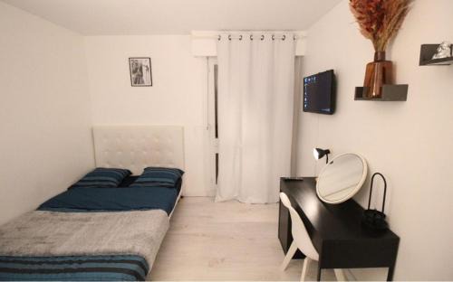 La Ferte-sous-Jouarre Apartment | Appartement lumineux et chaleureux