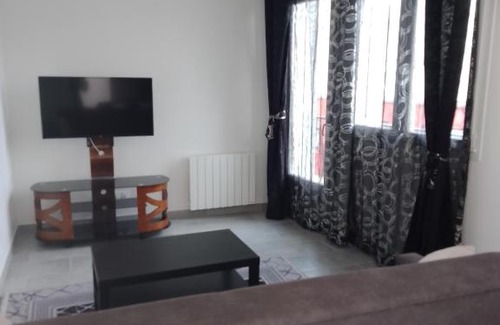 Perignat-les-Sarlieve Apartment | appartement T2 neuf et design