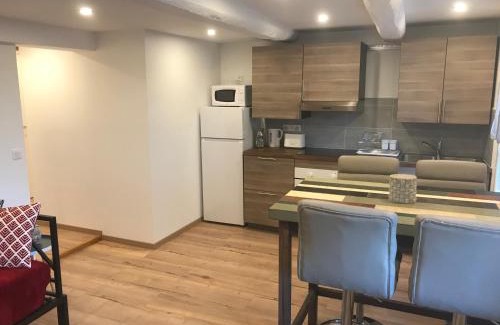 Saint-Andre-les-Alpes Apartment | Appartement lac et montagne