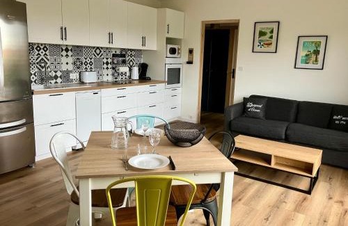 Saint-Brevin-les-Pins Apartment | Appartement - St Brevin Les Pins - Hyper Centre - Fibré - Parking - Jusqu'à 6 personnes