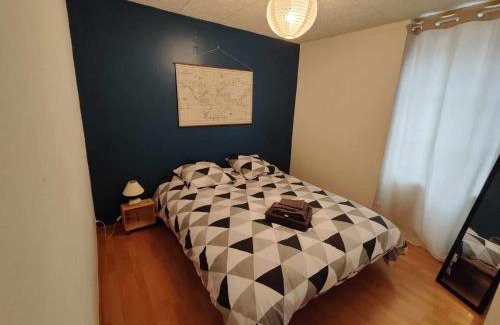 Terrasson-la-Villedieu Apartment | Appartement avec terrasse