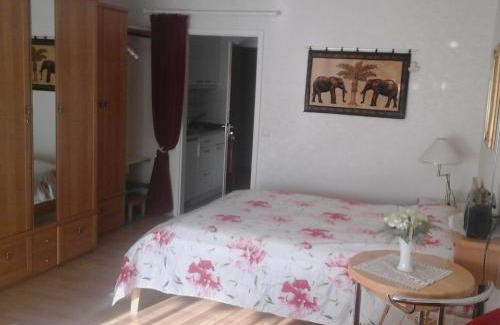 Safferstetten Apartment | Appartement Haus Hamburg