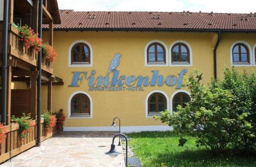 Kirchham Apartment | Appartement Hotel Finkenhof
