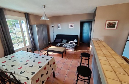 Combaillaux Apartment | appartement indépendant avec vue panoramique