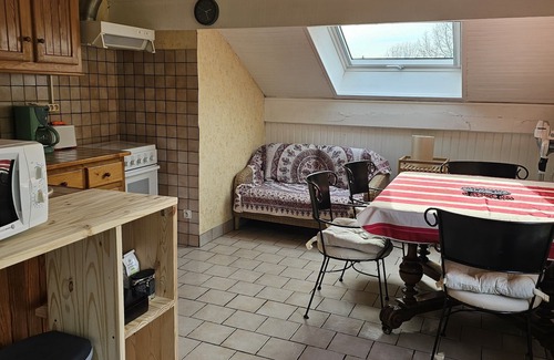 Poisy Apartment | Appartement Indépendant à 10 Minutes D'annecy, Juste à Côté des Chemins de Rando