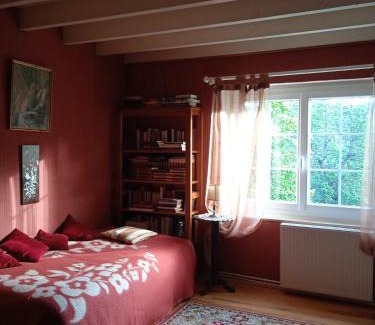 Bayet Apartment | APPARTEMENT INDEPENDANT DANS MAISON PARTICULIERE