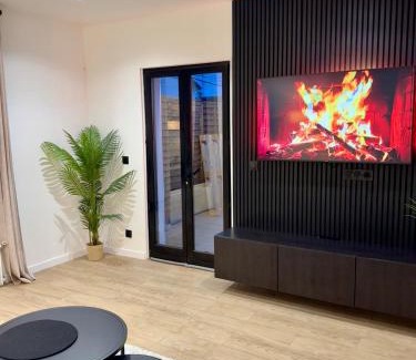 Drancy Apartment | Appartement jacuzzi d'exception - proche Paris