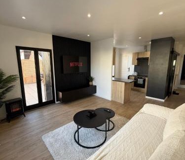 Drancy Apartment | Appartement jacuzzi d'exception - proche Paris