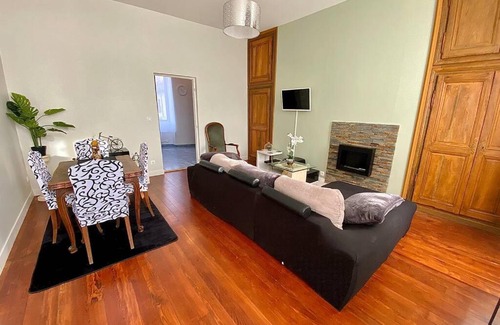 La Charite-sur-Loire Apartment | Appartement : Le petit paradis de la Loire