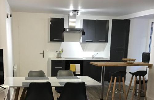 Saint-Nectaire Apartment | Appartement "Le Clos" pour 4 personnes avec un parking privé
