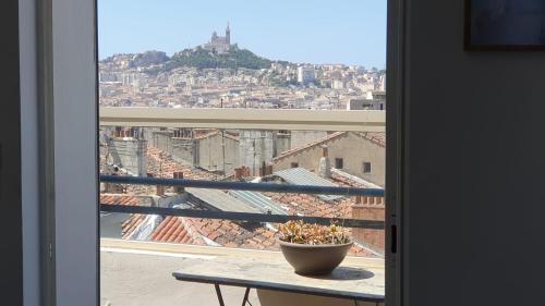 Saint-Charles Apartment | Appartement loft panoramique