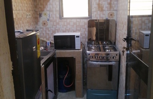 Lome Apartment | Appartement Luxueux à Deux pas de Colombe de la Paix:netflix,wifi, eau Chaude